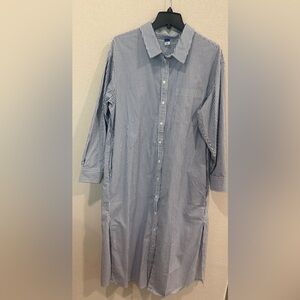 Old Navy Women's Blue and White Striped Long Sleeve Shirt Dress